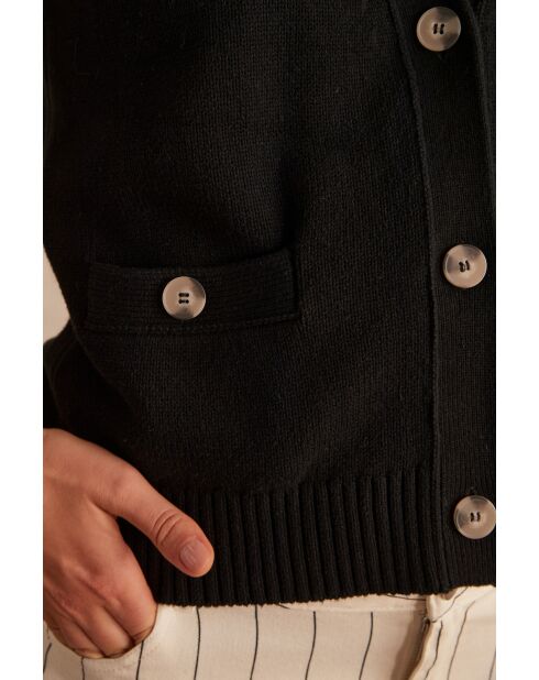 Lyo schwarze Strickweste