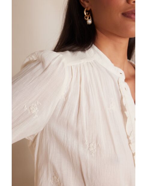 Blouse Sandra brodée crème