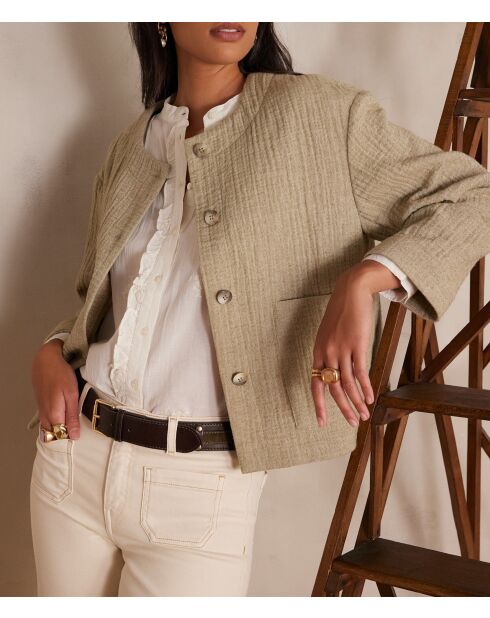Chaqueta Carmen lisa almendrada