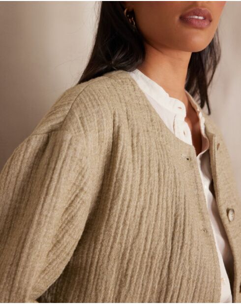 Chaqueta Carmen lisa almendrada