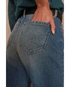 Sandy-broek van licht gewassen denim
