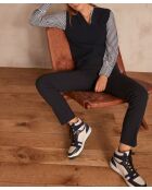 Marineblaue Hose Valero Wall