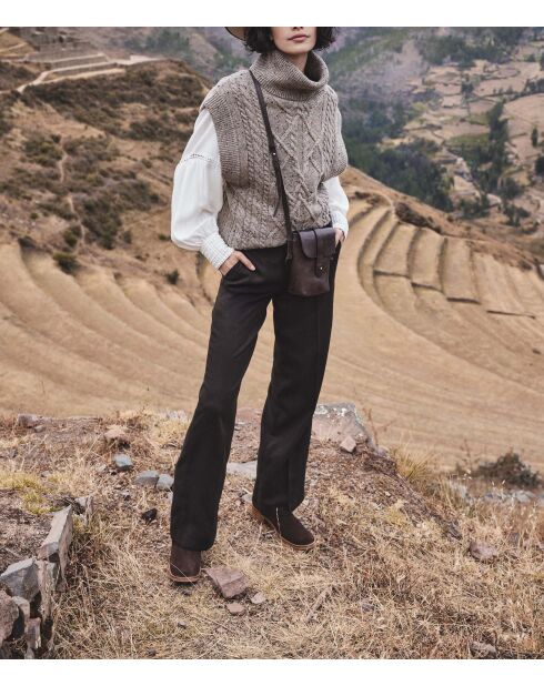 Dunkelbraune Finley-Hose