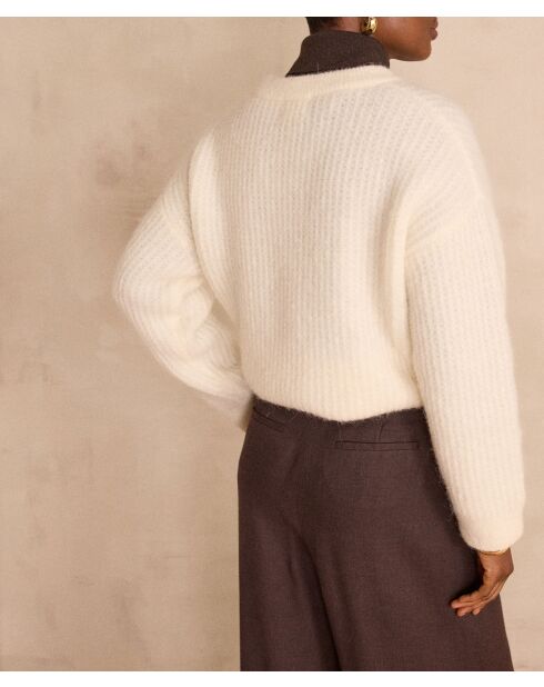 Ecrufarbener Pullover Bloom