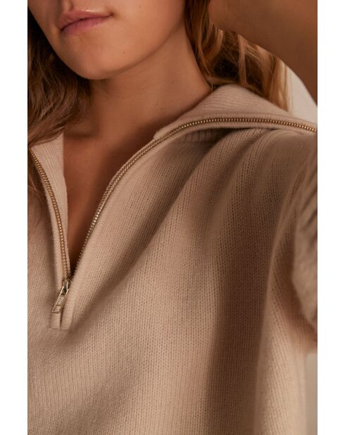 Lewis natürlicher Strickpullover