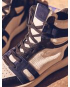 Marineblauwe leren sneakers van Lucas