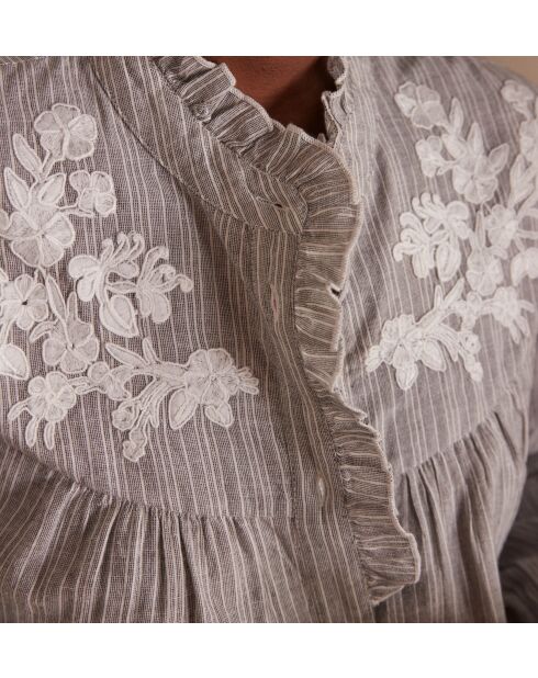 Reine hellmelierte bestickte Bluse