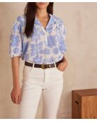 Zonneblouse bedrukt hemelsblauwe bloem