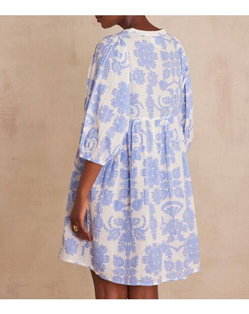 Rachel himmelblaues bedrucktes Kleid