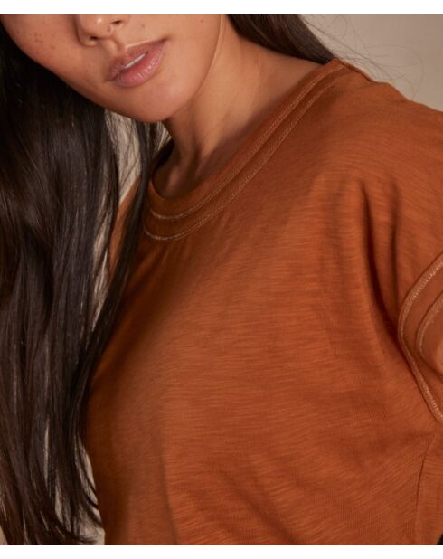 Tina Caramel T-shirt