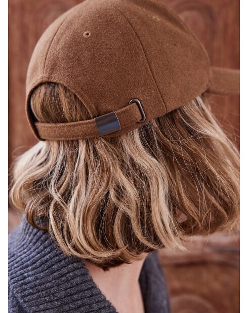 Cappello Vic light camel