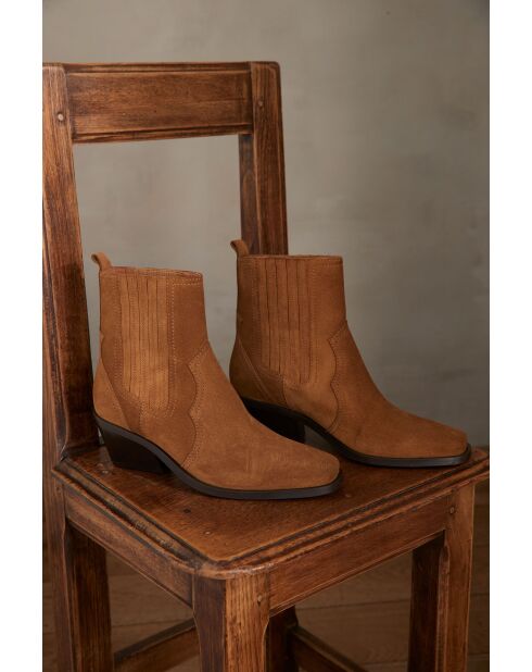 Hellkamelfarbene Rachel-Stiefel