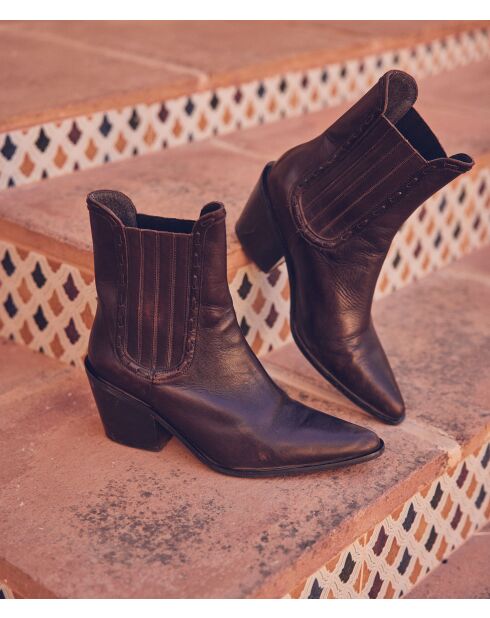 Botas Nadie chocolate