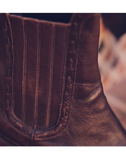 Botas Nadie chocolate