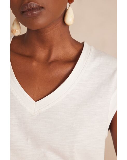 Delya cremefarbenes T-Shirt