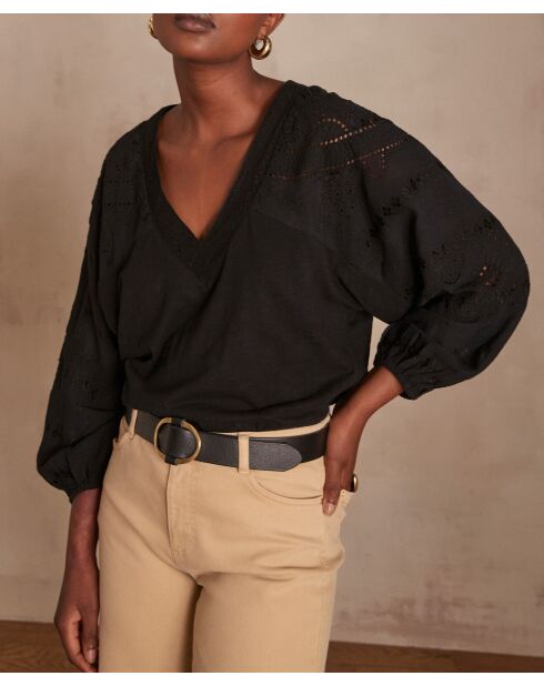 T-shirt nera Delis
