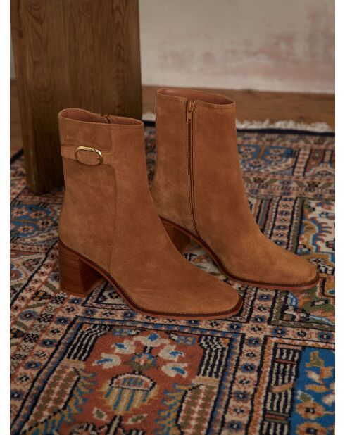 Leichte kamelfarbene Stiefel Roxane