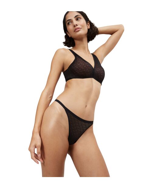 Cuerda transparente Triumph Signature negra