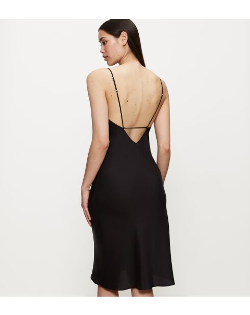Silky Sensuality NDW X schwarzes Nachthemd