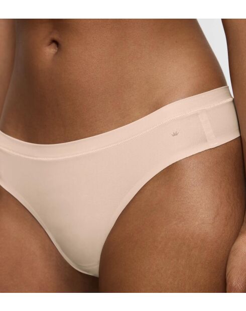 Tanga Smart Micro Brazilian String EX en beige nude