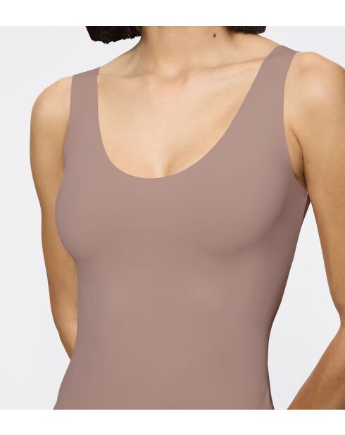 Camiseta sin mangas Body Make-Up Illusion Tank Top EX con mousse de chocolate