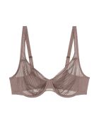 Harmony Spotlight W01 minimizerbeha met chocolademousse en beugel