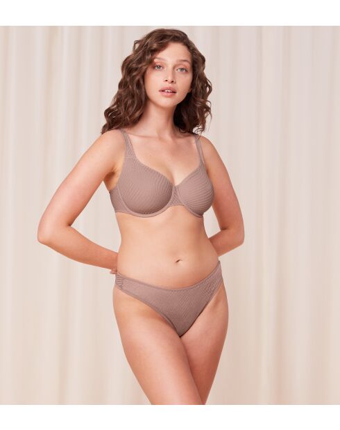 Harmony Spotlight W01 minimizerbeha met chocolademousse en beugel