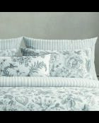 Set aus 2 Kissenbezügen aus Baumwollsatin, weiße, skizzierte Blumen — 2 Stück (63 x 63 cm)