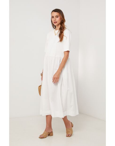 Weißes Xenon-Baumwollkleid