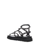 Zwarte zachte sandalen