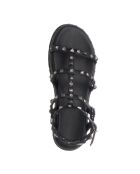 Zwarte zachte sandalen