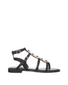 Schwarze weiche Sandalen