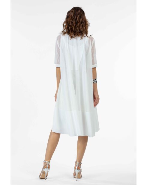 Noemie witte jurk+achtergrond