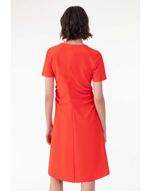 Orangefarbenes Camila-Kleid