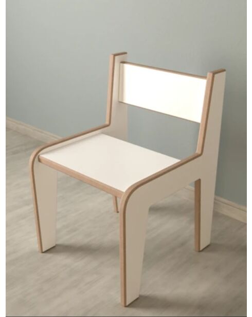 Chaise bébé Peka blanche - l . 32 cm x H. 45 cm x P. 20 cm