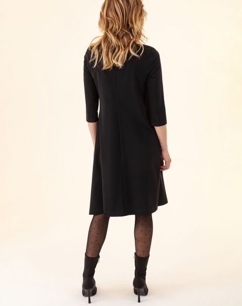 Schwarzes Mondkleid