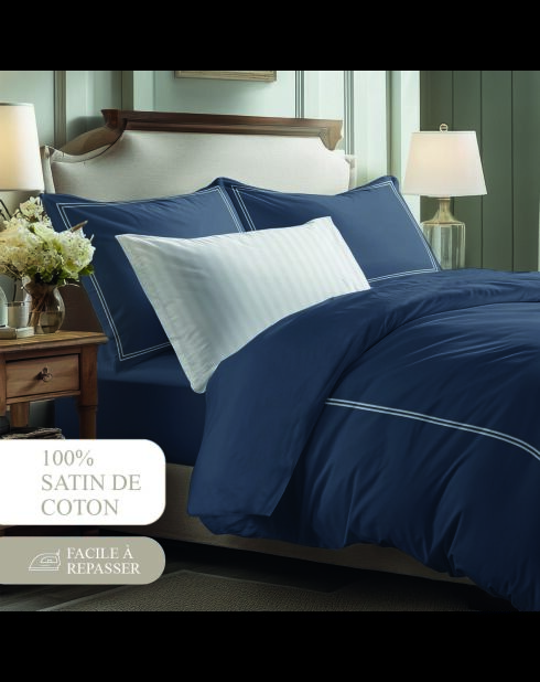 Kleine set platte lakens + hoeslaken + rechthoekige kussenslopen van katoensatijn - Cannes wit/donkerblauw