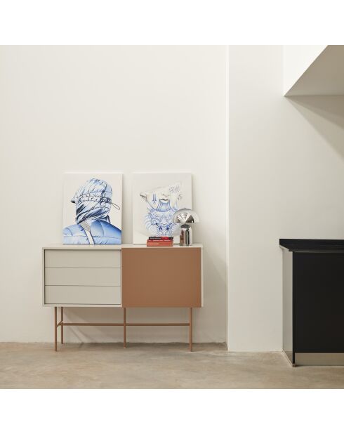 Nube Sideboard mit 3 Schubladen und 1 Schiebetür aus Sand und Lehm — 140x45x91cm