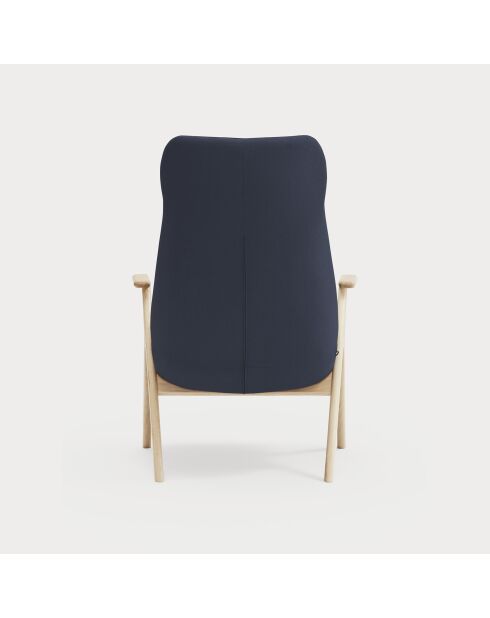 66201 Dins großer Sessel, dunkelblau mit Holzbeinen, 74 x 80 x 43/114 cm