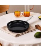 Épure-Aluminium-Bratpfanne mit vollschwarzer Induktionskeramikbeschichtung — 28 cm/2,7 l