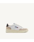 Lage sneakers van Medalist in wit, zwart en beige leer
