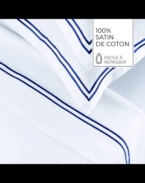 Parure petit drap plat + drap-housse + taies rectangles satin de coton Biarritz bleu foncé/blanc