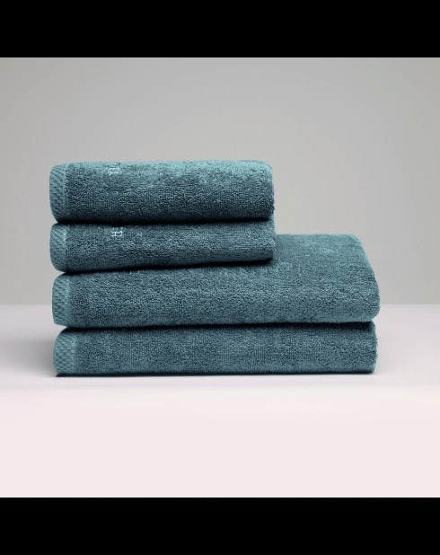 Toalla de algodón peinado azul prusiano LT Oasis y sábana de baño, 2 veces (50 x 100 cm) y 2 veces (70 x 140 cm)