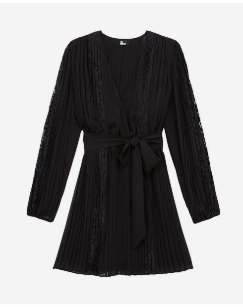 Langärmliges Kurzkleid mit V-Ausschnitt und Spitzeneinsätzen in Schwarz