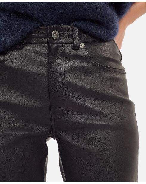 Schwarze Lederhose