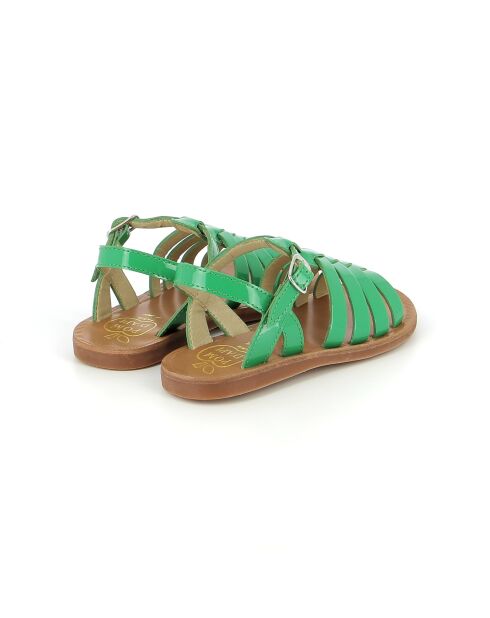 Groene sandalen met plagettes en bandjes