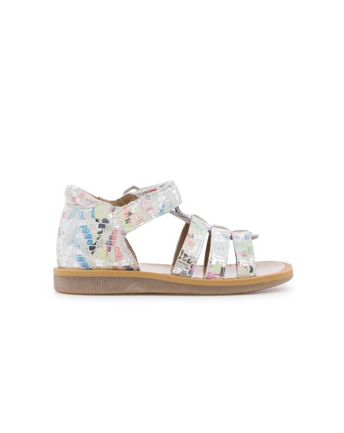 Roze sandalen met poppy-bandjes