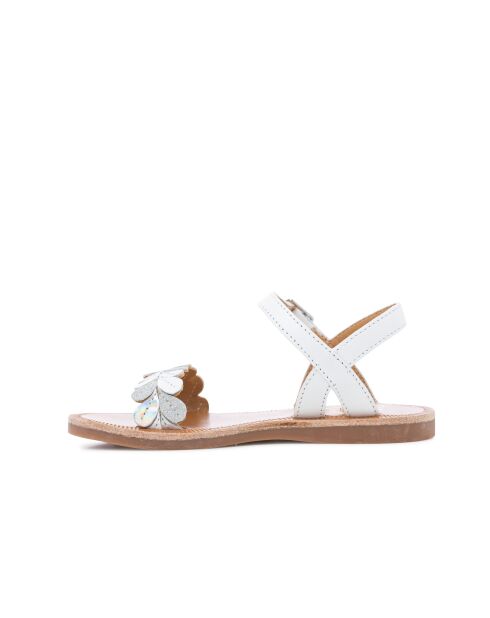 Zilver/witte sandalen met plagettes van Ferns