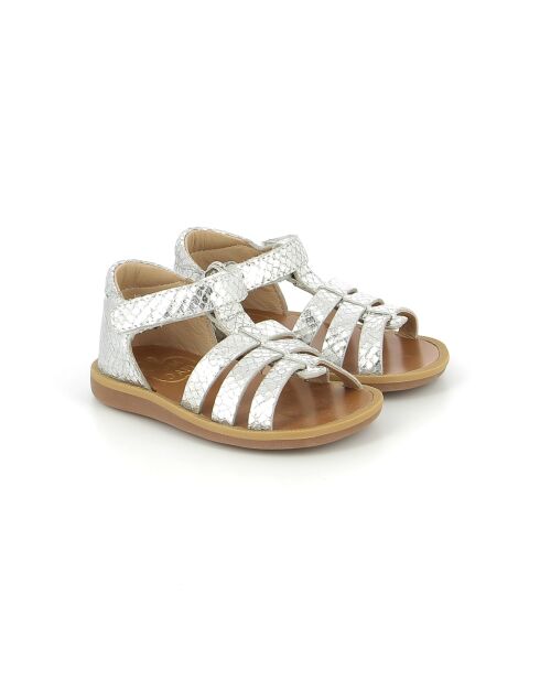 Zilverkleurige sandalen met poppy-bandjes
