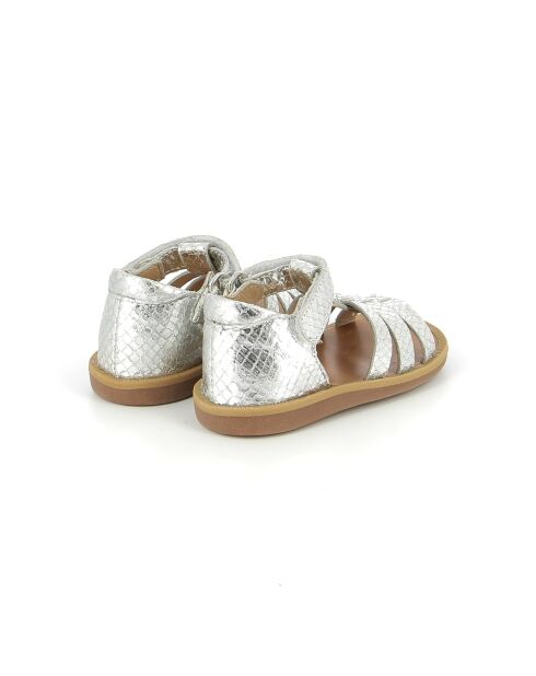 Zilverkleurige sandalen met poppy-bandjes